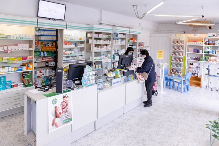 farmacia con whatsapp